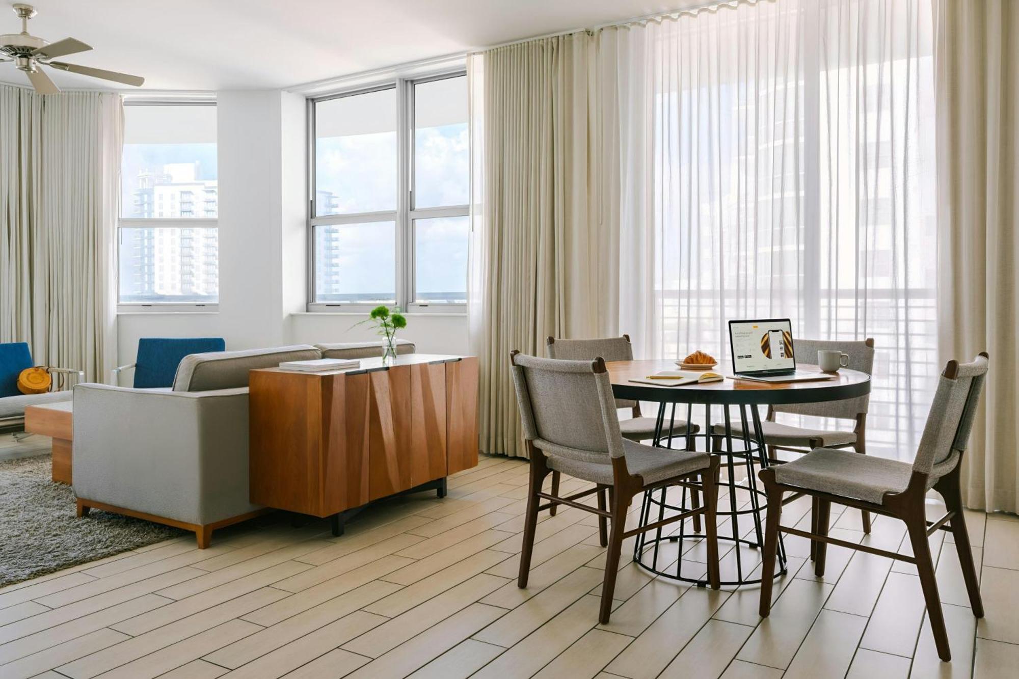 The Circ Hotel Hollywood, Sonder By Marriott Bonvoy المظهر الخارجي الصورة